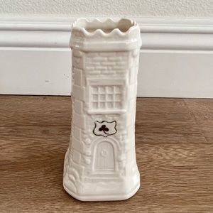 Vintage Belleek 1998 Event Piece Thomond Tower Vase 6” Signed By‎ Anne Cainey